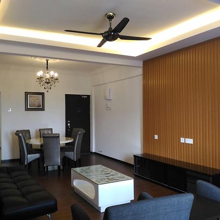Midcity Service Suite Malacca Luaran gambar