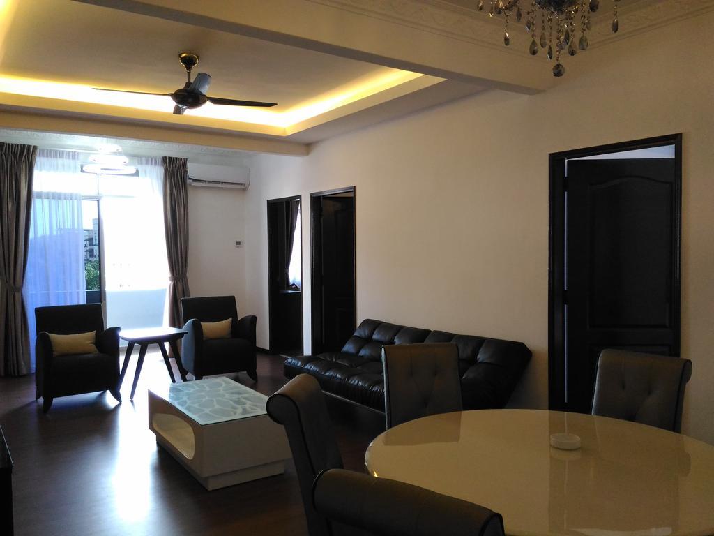Midcity Service Suite Malacca Luaran gambar