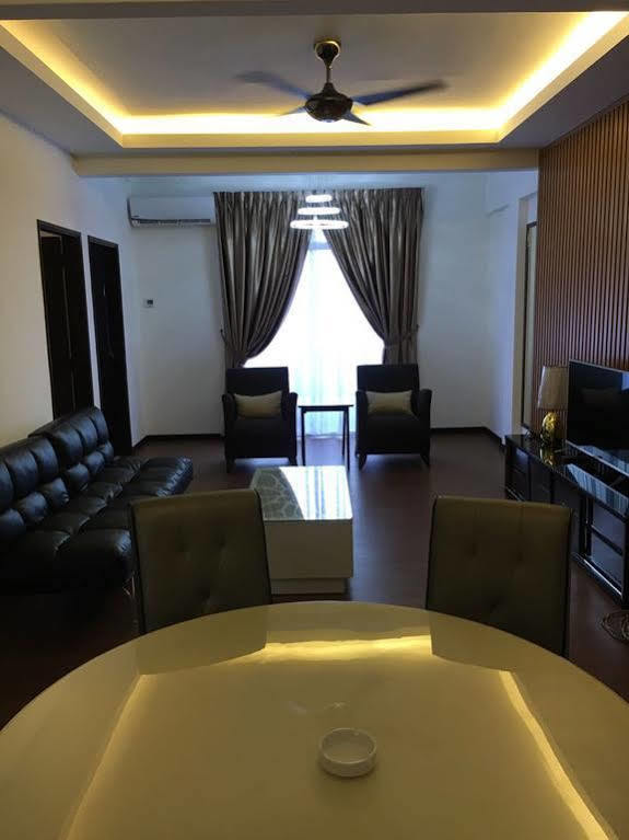 Midcity Service Suite Malacca Luaran gambar