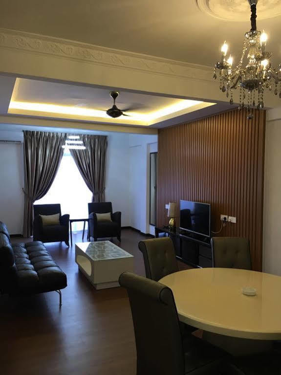 Midcity Service Suite Malacca Luaran gambar