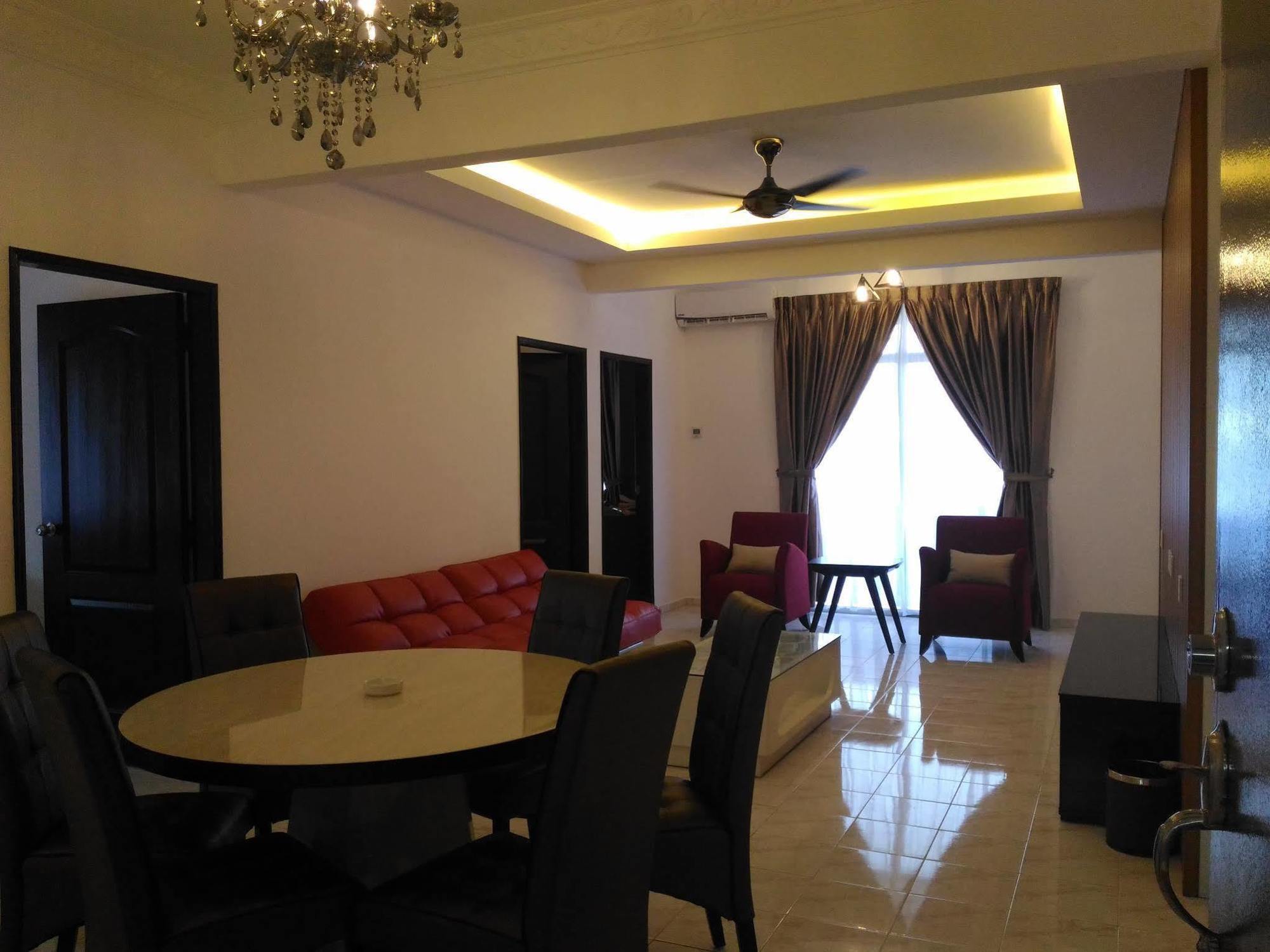 Midcity Service Suite Malacca Luaran gambar